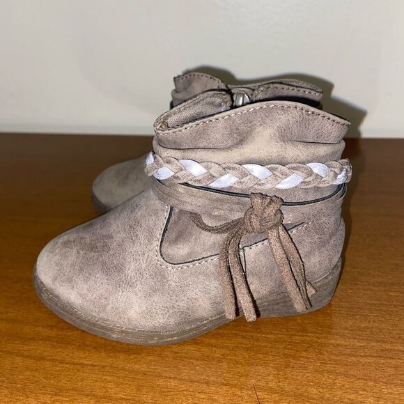 Suede booties   - Picture 3 of 7